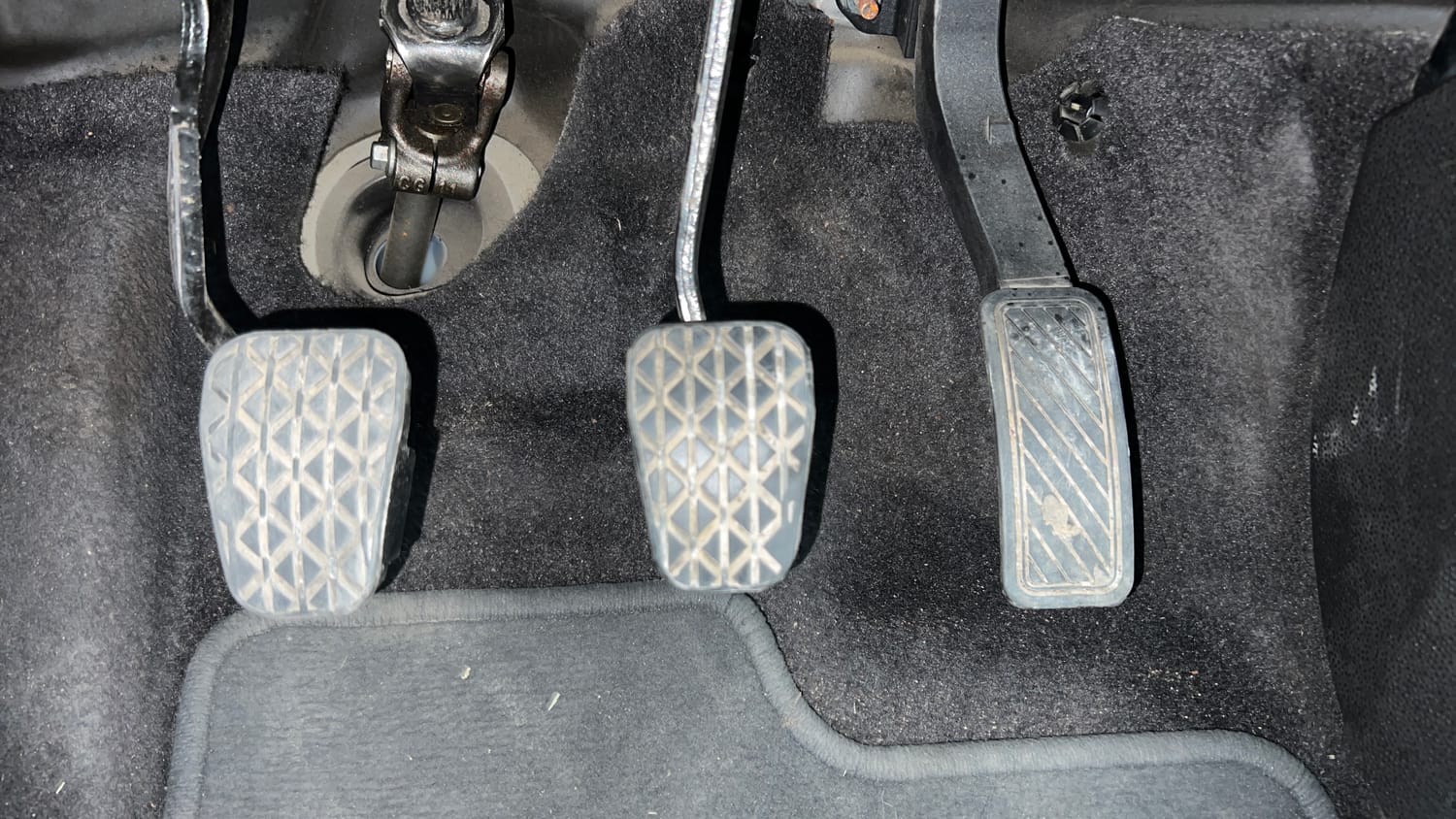 Used 2016 Ford EcoSport Titanium+ 1.0L EcoBoost Petrol Manual interior PEDALS VIEW