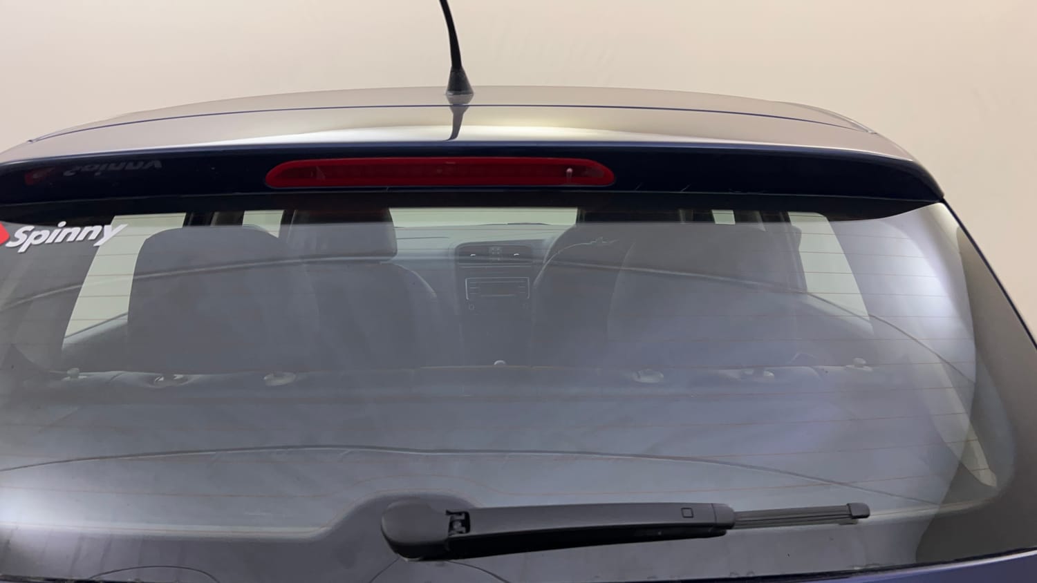 Used 2013 Volkswagen Polo Comfortline 1.2L (P) Petrol Manual top_features Rear wiper