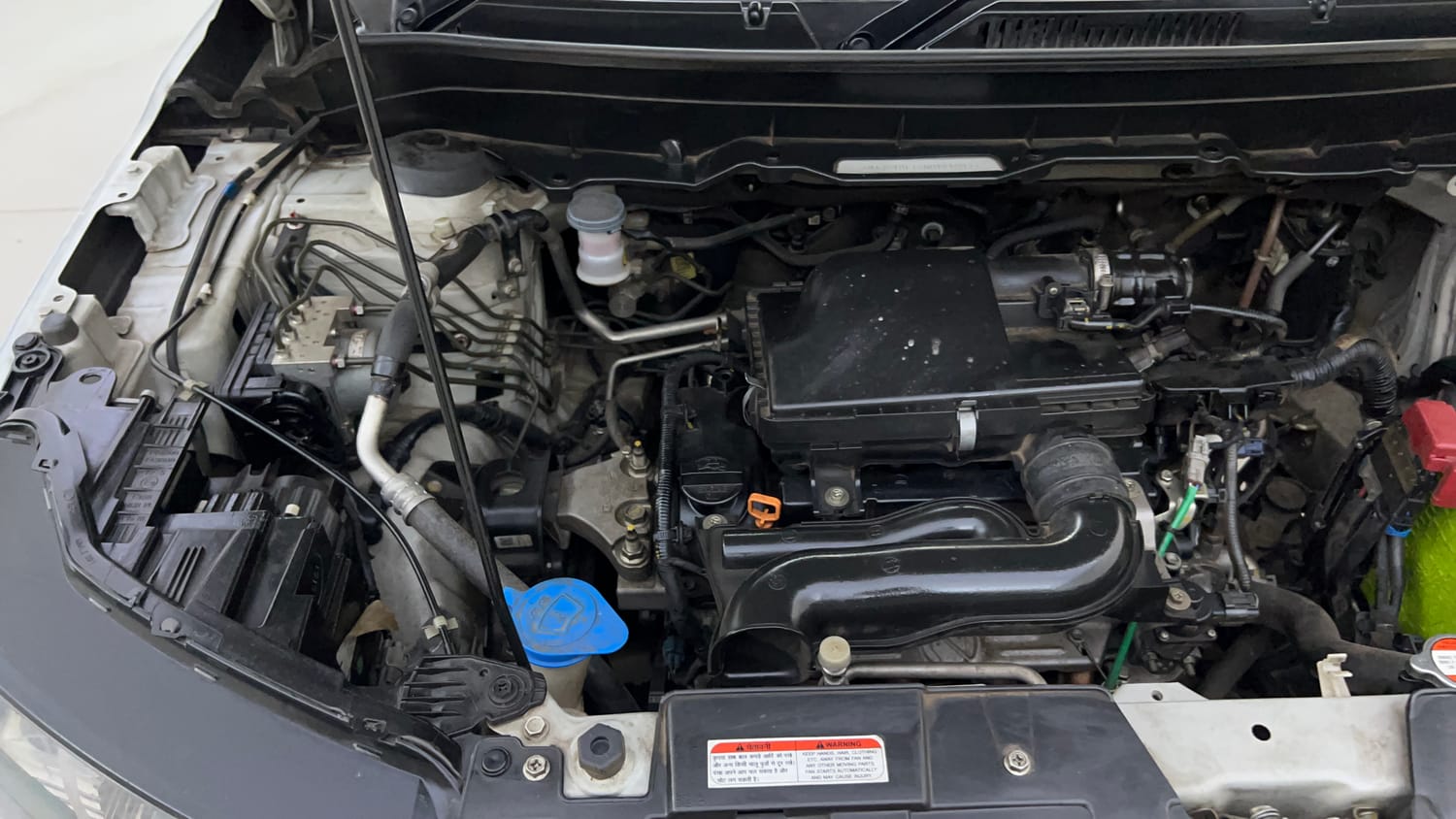 Used 2022 Maruti Suzuki Brezza ZXi Plus Petrol Manual engine ENGINE RIGHT SIDE VIEW