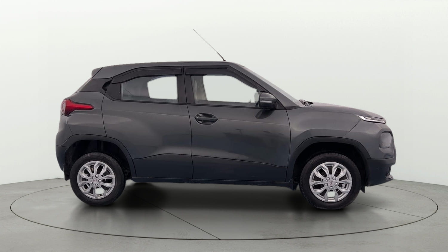 Used 2023 Tata Punch Accomplished MT Petrol Manual exterior RIGHT SIDE VIEW