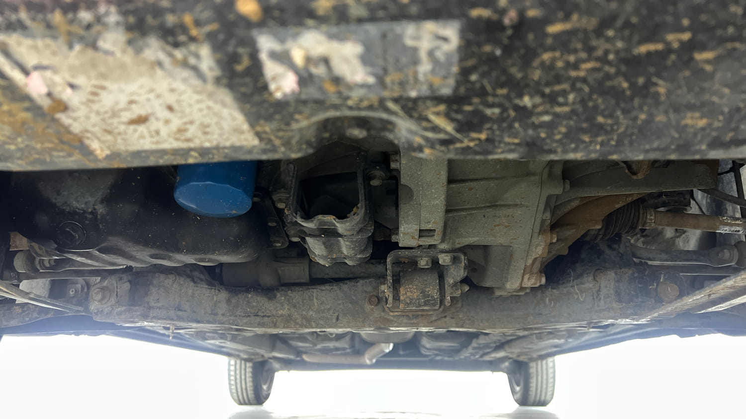 Used 2016 Hyundai Grand i10 Asta 1.2 Kappa VTVT (O) Petrol Manual extra FRONT LEFT UNDERBODY VIEW