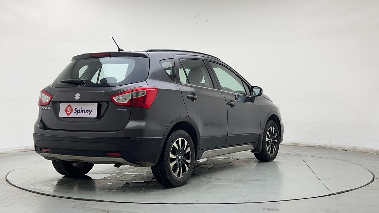 Used 2020 Maruti Suzuki S-Cross Zeta Petrol Manual exterior RIGHT REAR CORNER VIEW