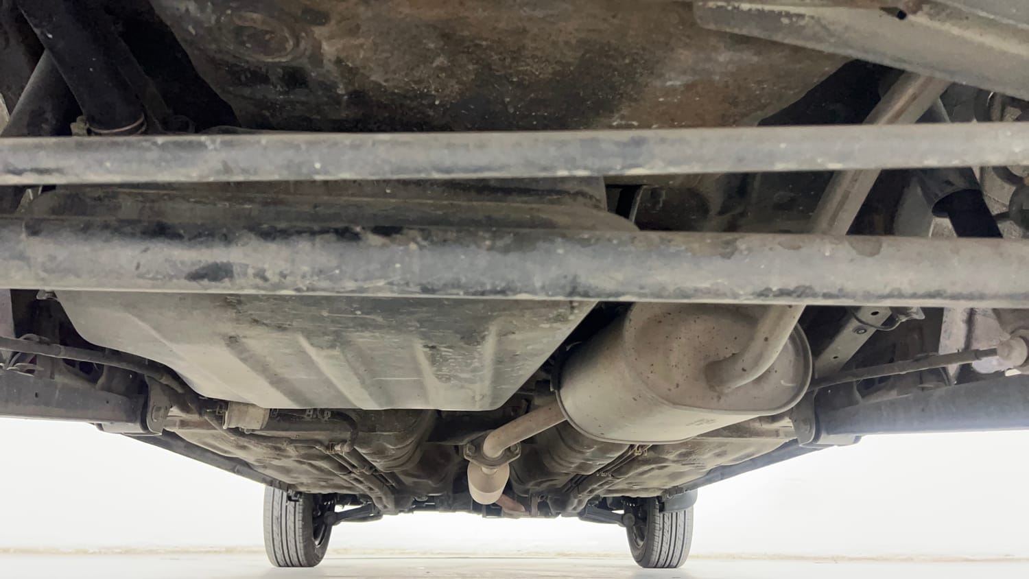Used 2019 maruti-suzuki Alto K10 VXi (O) AMT Petrol Automatic extra REAR UNDERBODY VIEW (TAKEN FROM REAR)