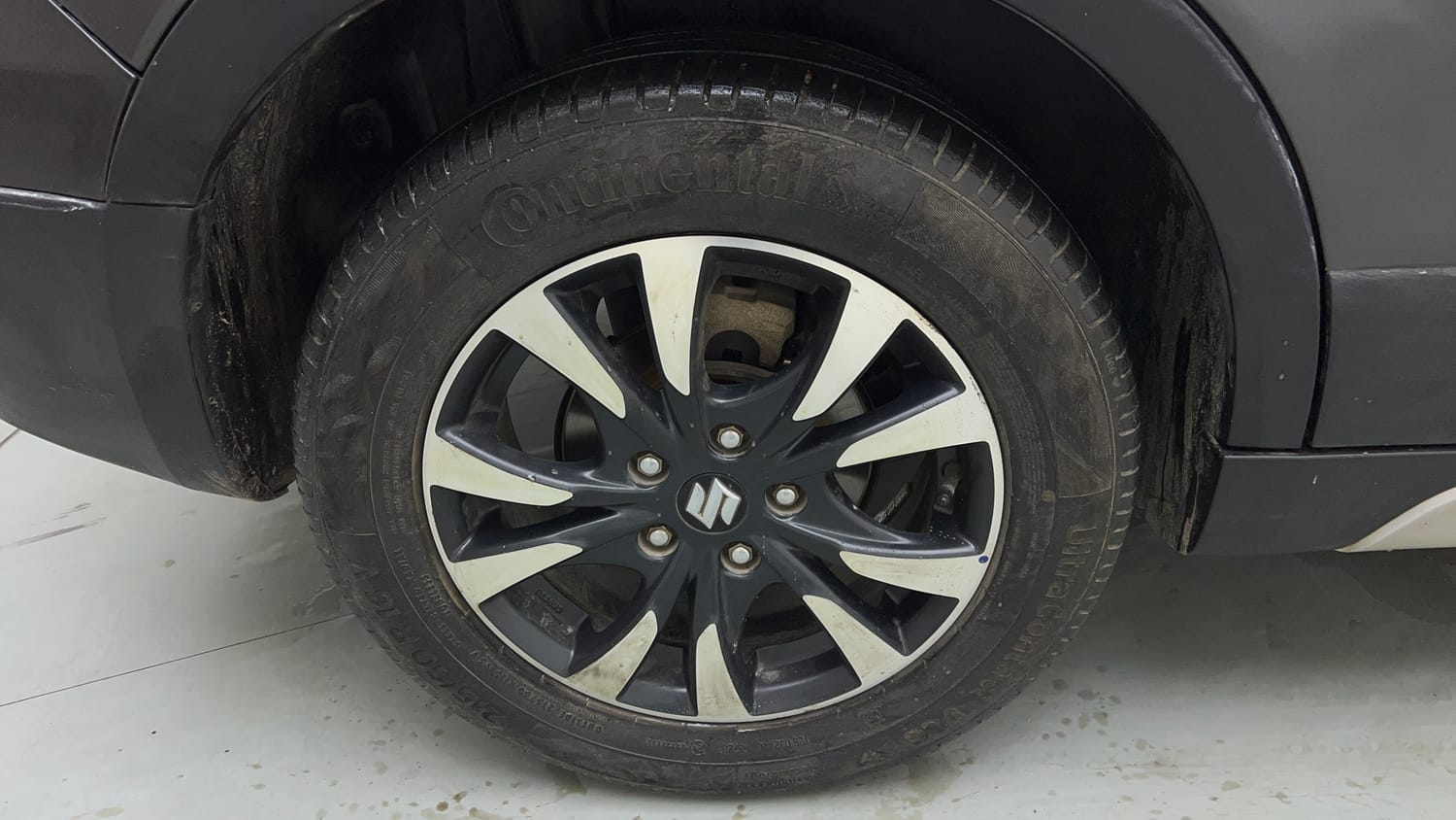 Used 2020 Maruti Suzuki S-Cross Zeta Petrol Manual tyres RIGHT REAR TYRE RIM VIEW