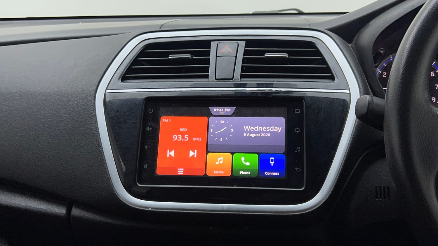 Used 2020 Maruti Suzuki S-Cross Zeta Petrol Manual top_features Integrated (in-dash) music system