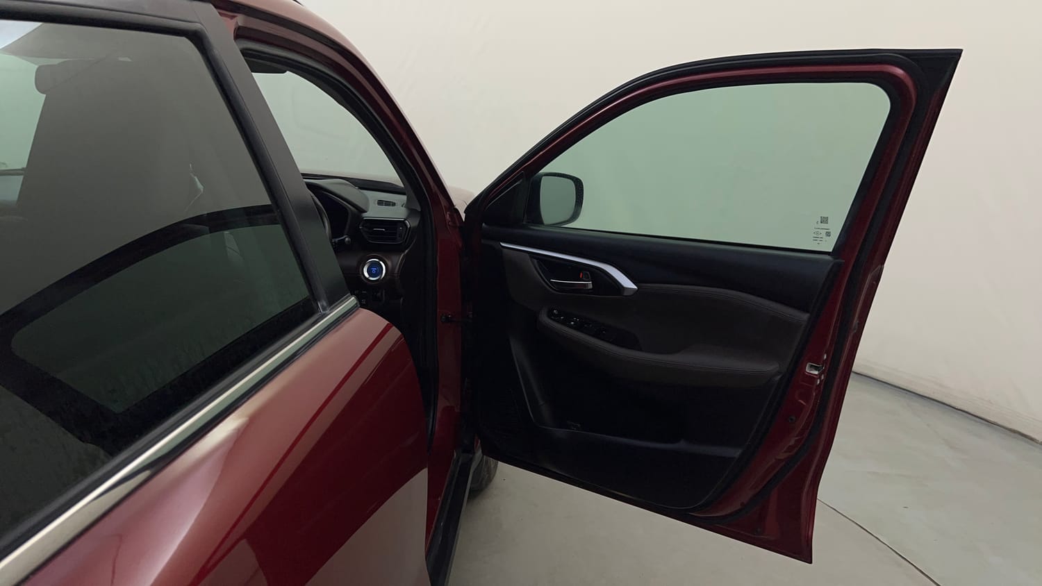 Used 2024 Toyota Urban Cruiser Hyryder V Hybrid Hybrid Automatic interior RIGHT FRONT DOOR OPEN VIEW