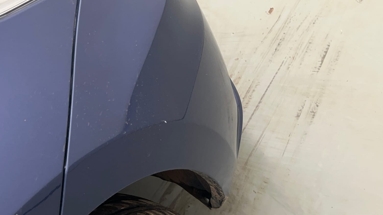 Used 2022 Maruti Suzuki Dzire VXi Petrol Manual dents MINOR SCRATCH