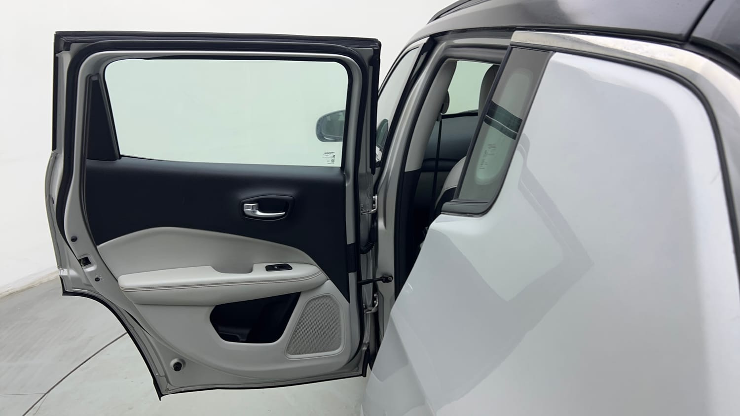 Used 2017 Jeep Compass Limited 1.4 Petrol AT Petrol Automatic interior LEFT REAR DOOR OPEN VIEW