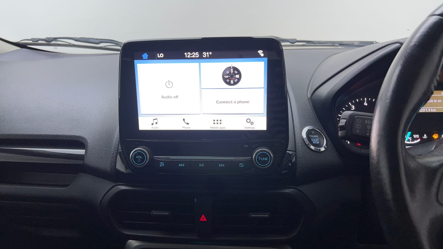 Used 2018 Ford EcoSport Titanium + 1.5L Ti-VCT Petrol Manual top_features Touch screen infotainment system