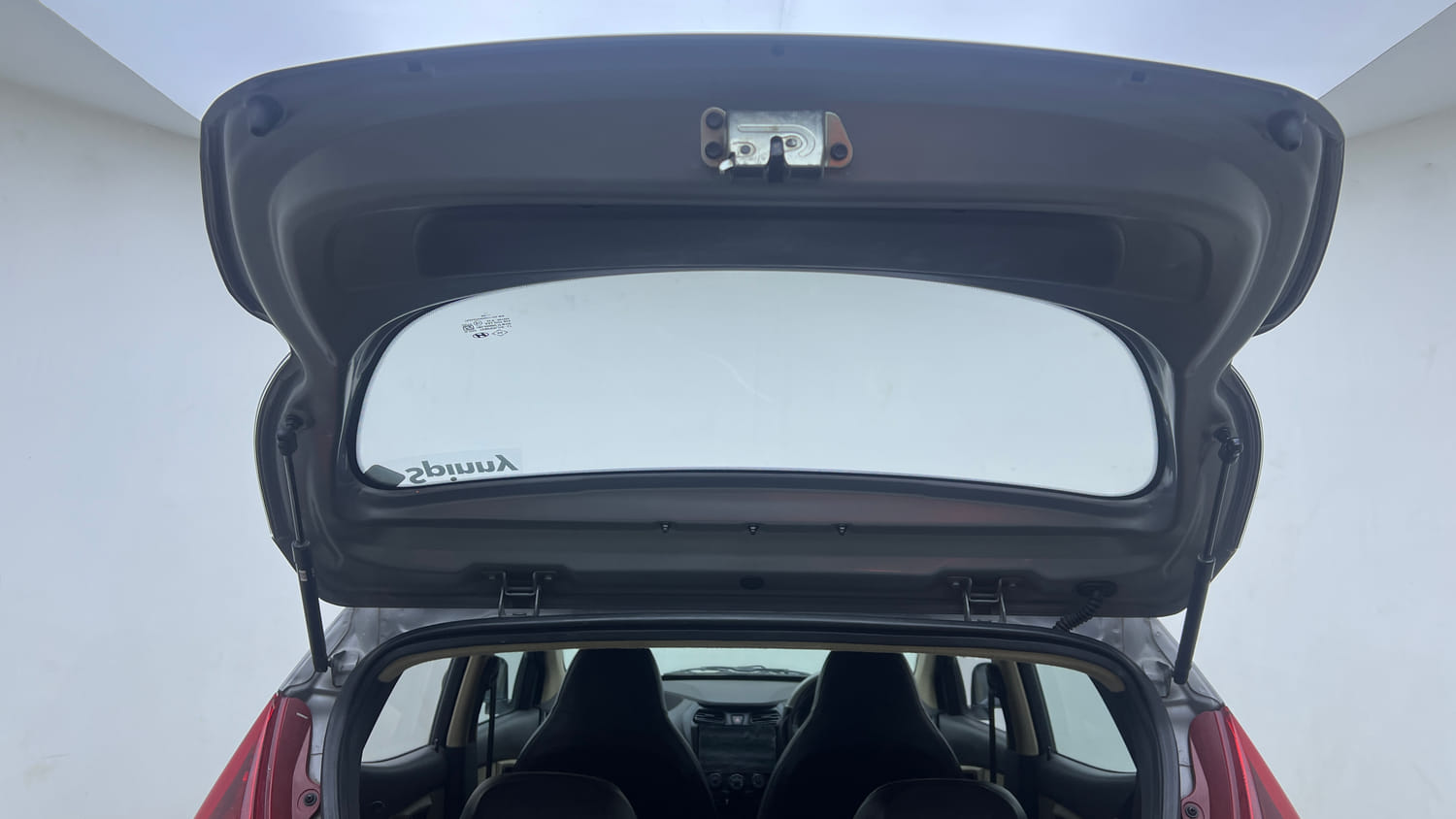 Used 2014 Hyundai Eon D-Lite + Petrol Manual interior DICKY DOOR OPEN VIEW