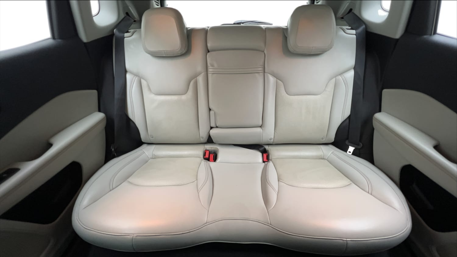Used 2017 Jeep Compass Limited 1.4 Petrol AT Petrol Automatic interior REAR SEAT CONDITION VIEW