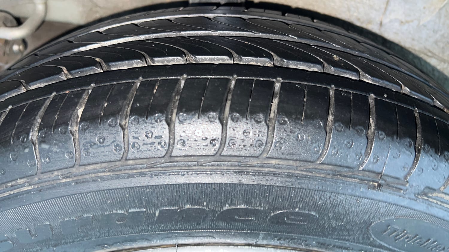 Used 2016 Maruti Suzuki Celerio VXi CNG Cng Manual tyres RIGHT REAR TYRE TREAD VIEW