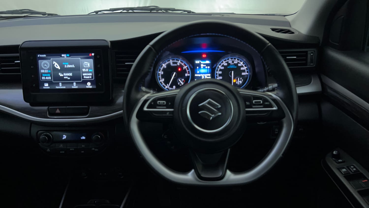 Used 2023 Maruti Suzuki XL6 Alpha Plus MT Petrol Petrol Manual interior STEERING VIEW