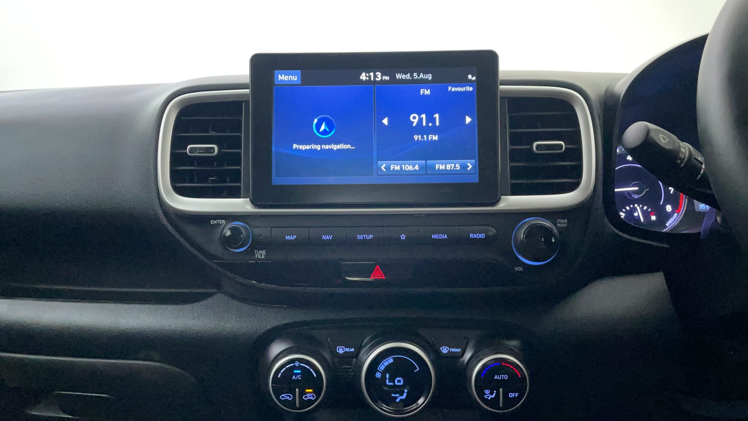 Used 2020 Hyundai Venue SX Plus 1.0 Turbo DCT Petrol Automatic interior MUSIC SYSTEM & AC CONTROL VIEW
