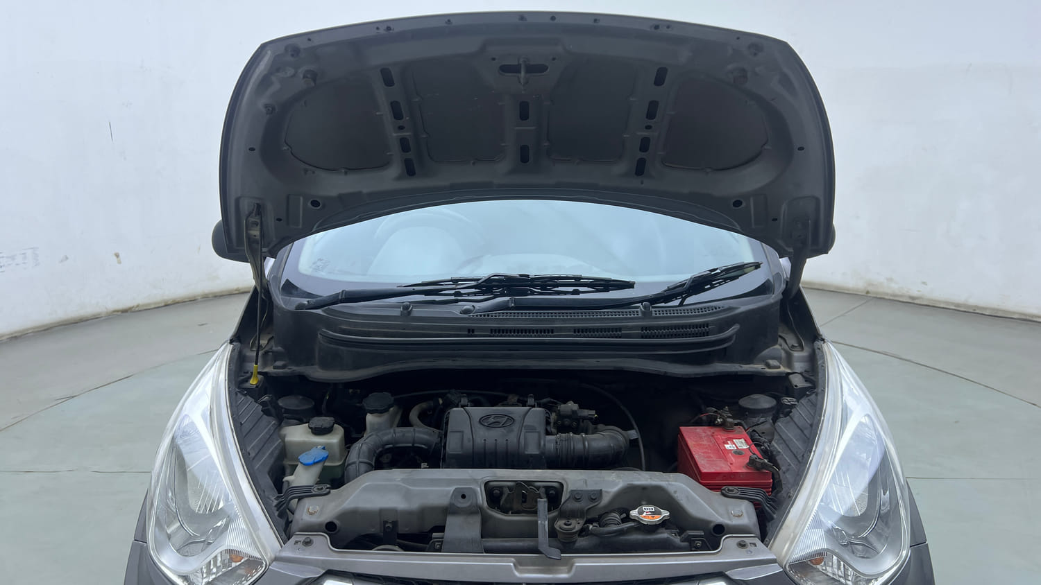 Used 2014 Hyundai Eon D-Lite + Petrol Manual engine ENGINE & BONNET OPEN FRONT VIEW