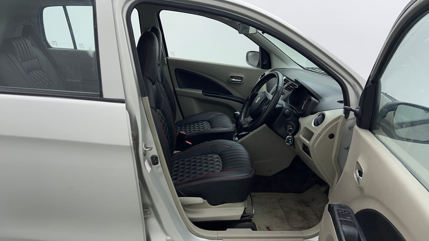 Used 2016 Maruti Suzuki Celerio VXi CNG Cng Manual interior RIGHT SIDE FRONT DOOR CABIN VIEW