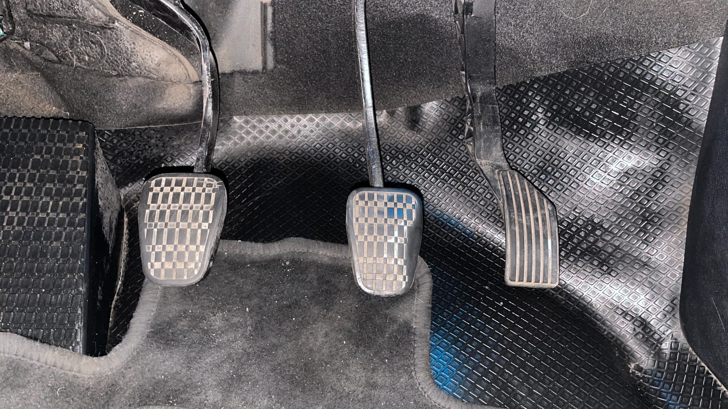 Used 2022 Tata Altroz XT Diesel Diesel Manual interior PEDALS VIEW