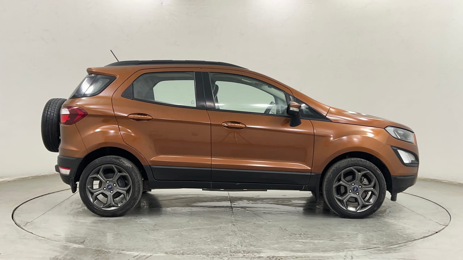 Used 2019 Ford EcoSport S Petrol Petrol Manual exterior RIGHT SIDE VIEW