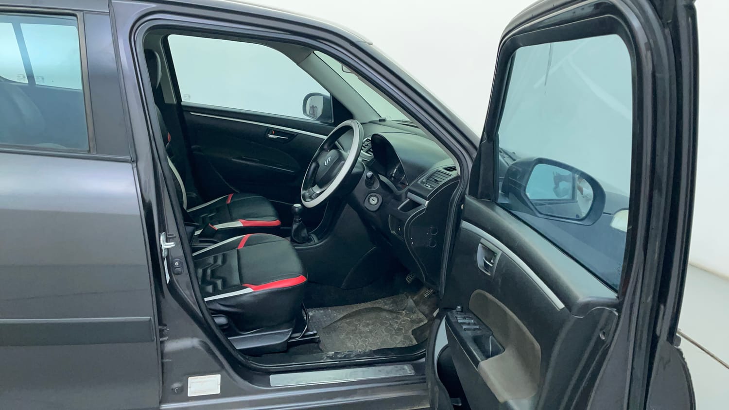 Used 2015 Maruti Suzuki Swift VXi Petrol Manual interior RIGHT SIDE FRONT DOOR CABIN VIEW