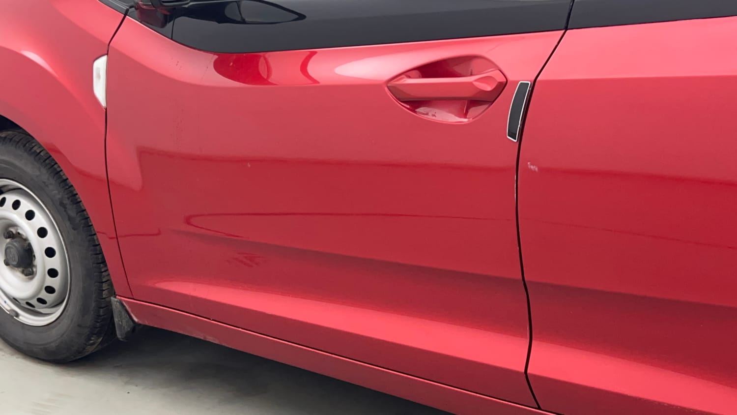 Used 2022 Tata Altroz XE Petrol Petrol Manual dents MINOR SCRATCH