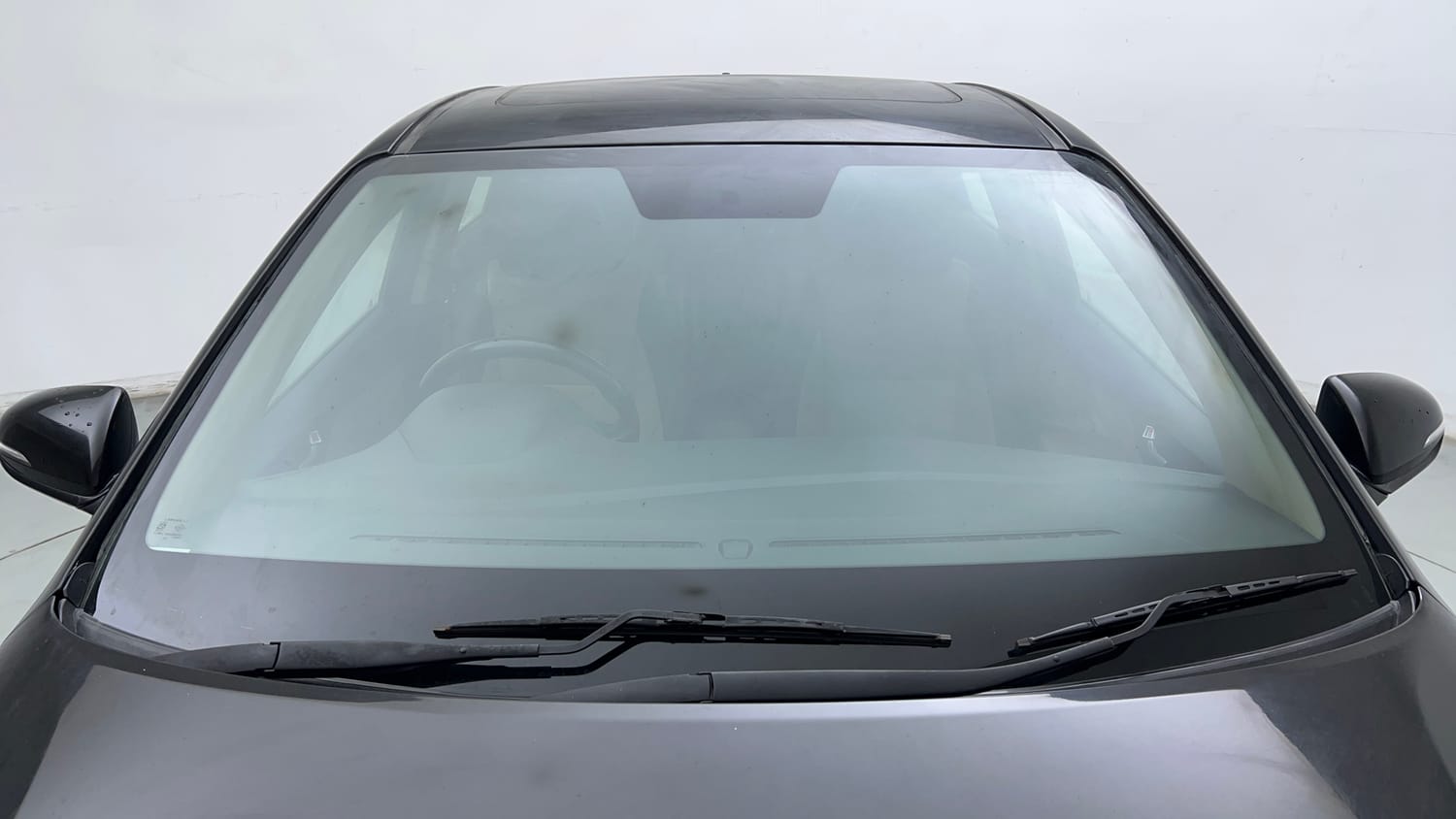 Used 2018 Hyundai Verna SX (O)1.6 VTVT Petrol Manual exterior FRONT WINDSHIELD VIEW