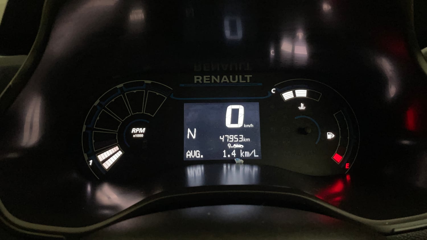 Used 2024 Renault Kiger RXL AMT Petrol Automatic interior CLUSTERMETER VIEW