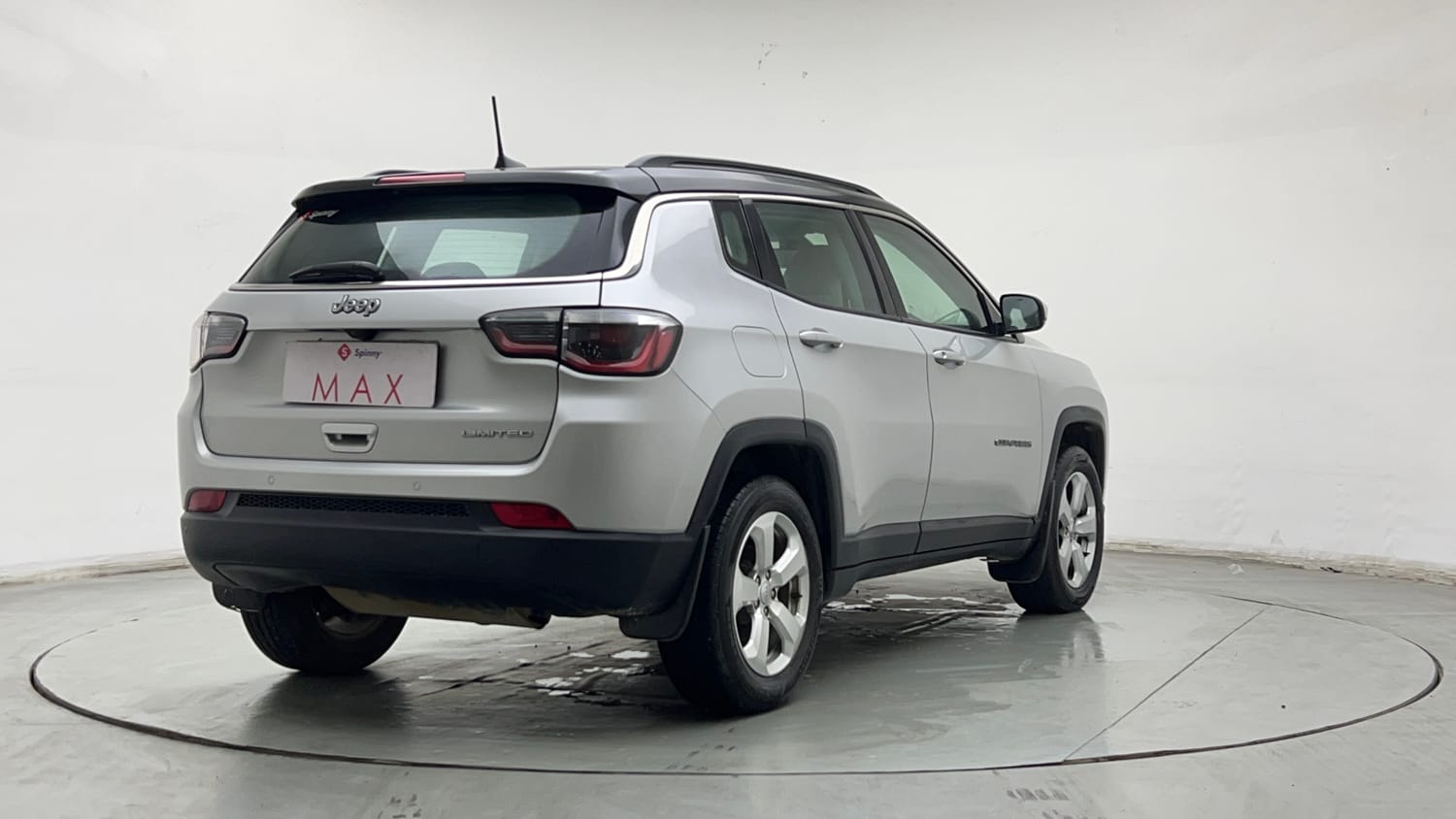 Used 2017 Jeep Compass Limited 1.4 Petrol AT Petrol Automatic exterior RIGHT REAR CORNER VIEW