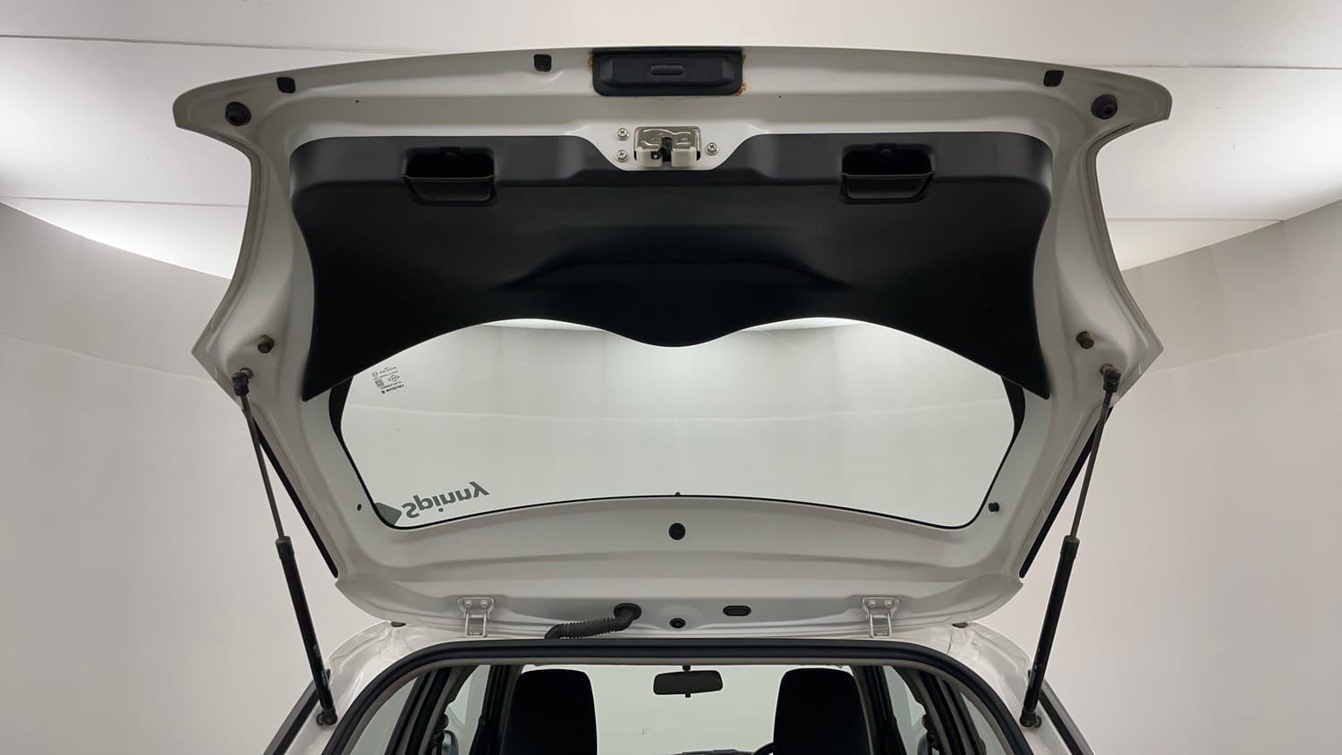 Used 2019 Maruti Suzuki Swift VXi Petrol Manual interior DICKY DOOR OPEN VIEW