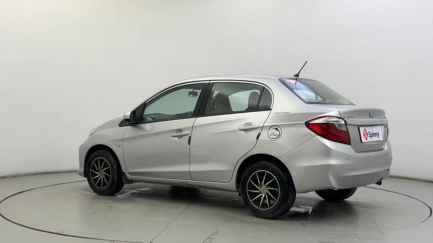 Used 2017 Honda Amaze 1.5 S i-DTEC Opt Diesel Manual exterior LEFT REAR CORNER VIEW