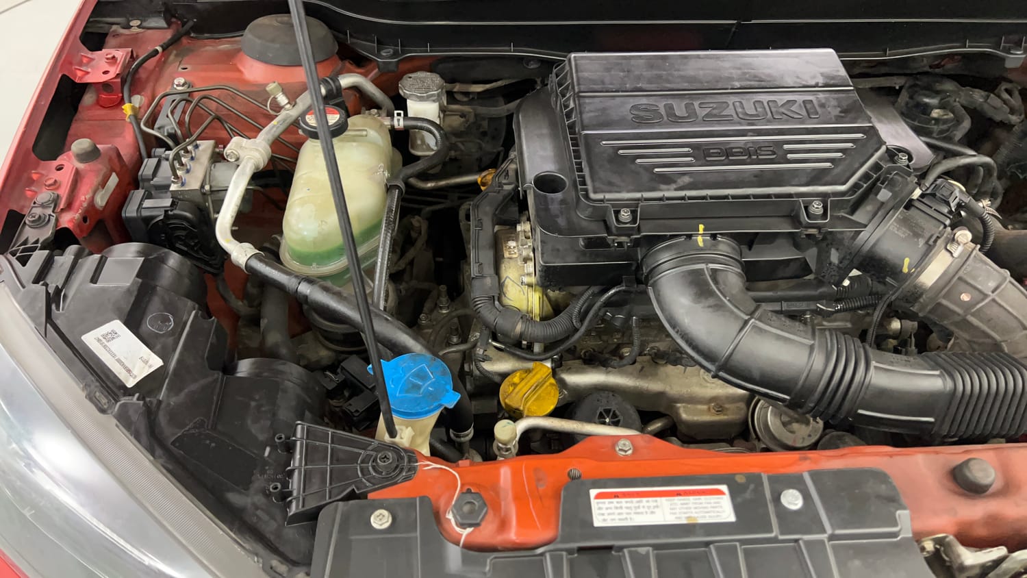 Used 2016 Maruti Suzuki Vitara Brezza [2016-2020] ZDi Plus Diesel Manual engine ENGINE RIGHT SIDE VIEW
