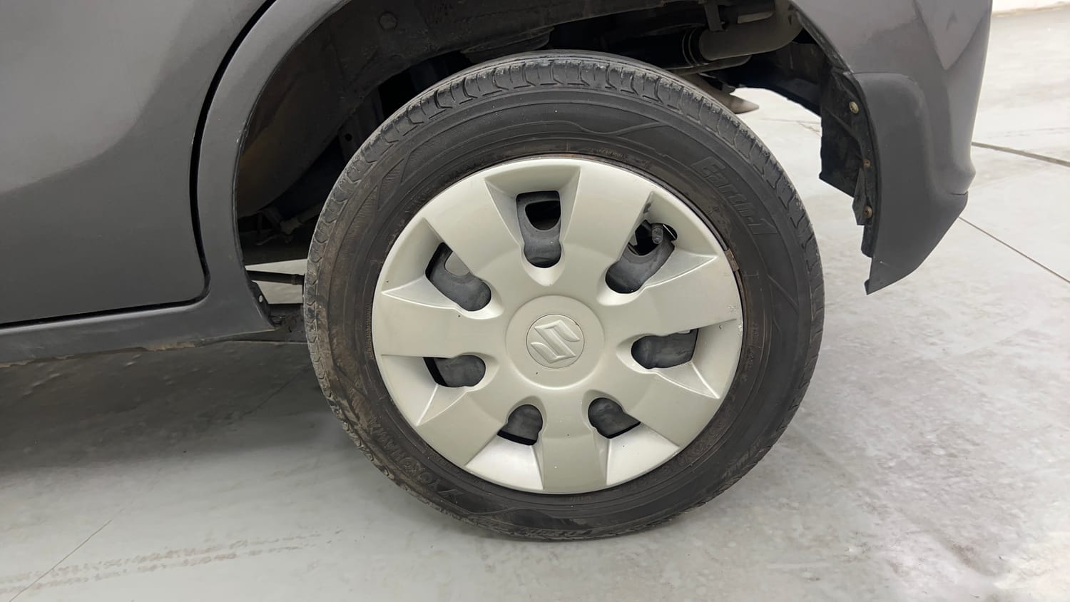 Used 2019 maruti-suzuki Alto K10 VXi (O) AMT Petrol Automatic tyres LEFT REAR TYRE RIM VIEW