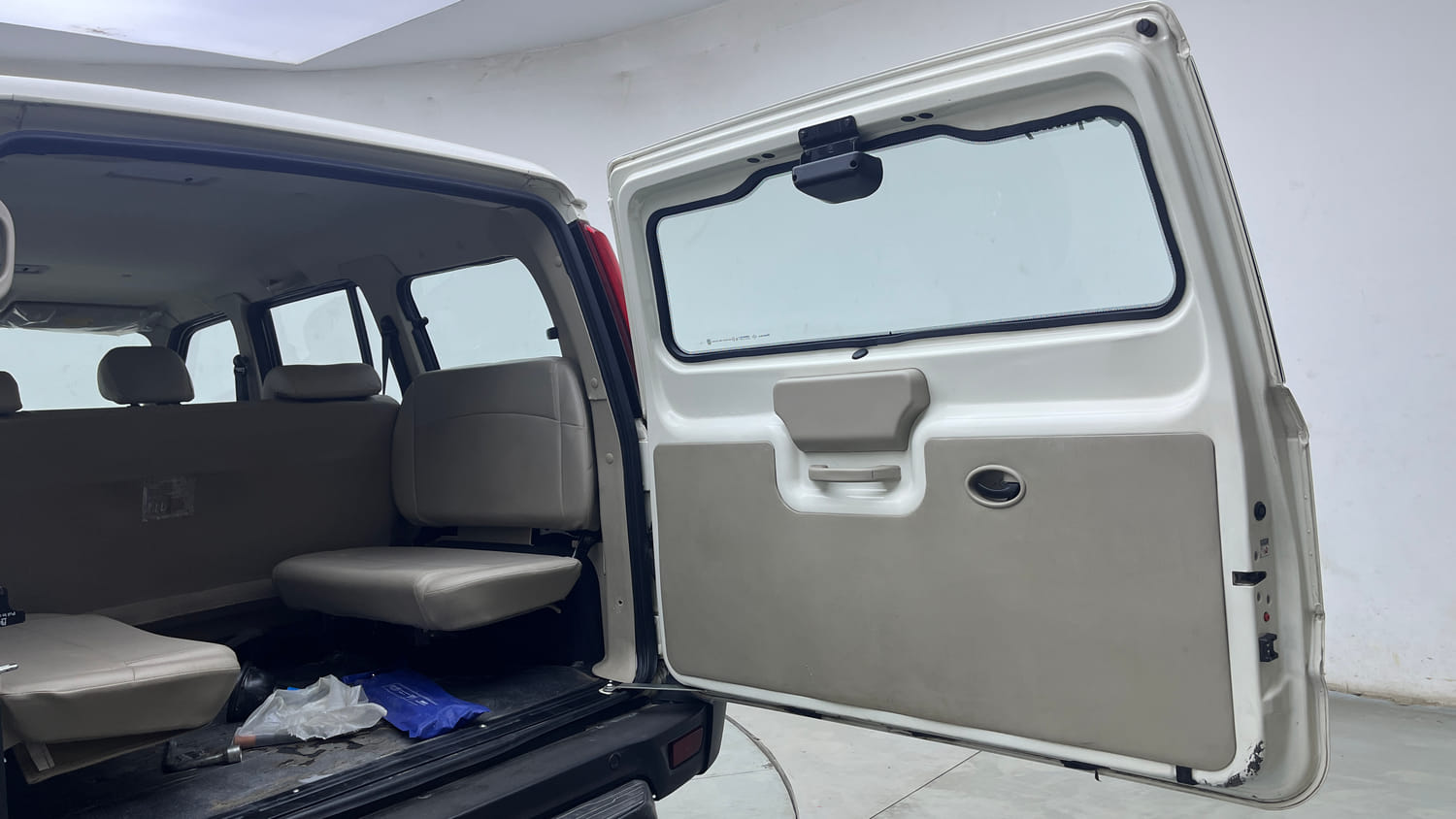Used 2024 Mahindra Scorpio S3 Plus Diesel Manual interior DICKY DOOR OPEN VIEW