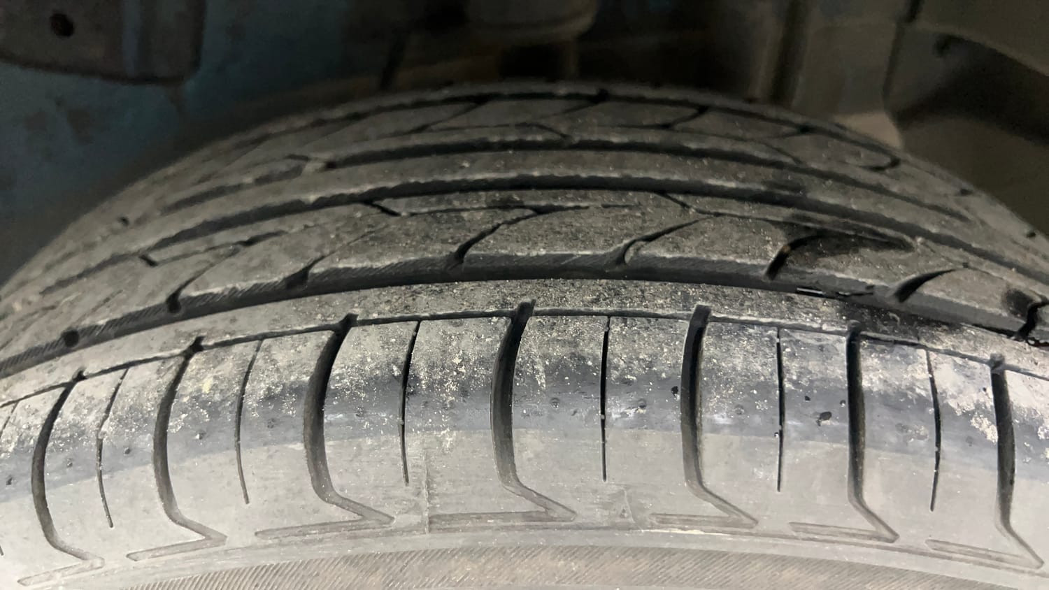 Used 2018 Tata Nexon XZ Plus Diesel Dual Tone Diesel Manual tyres LEFT REAR TYRE TREAD VIEW