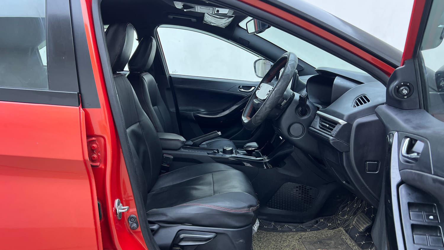 Used 2023 Tata Nexon Fearless 1.2 Revotron Petrol 7DCA DT Petrol Automatic interior RIGHT SIDE FRONT DOOR CABIN VIEW