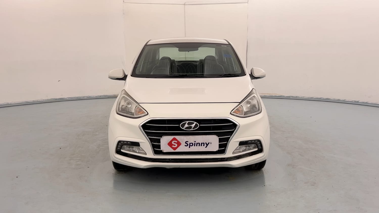 Used 2018 Hyundai Xcent SX Petrol Manual exterior FRONT VIEW
