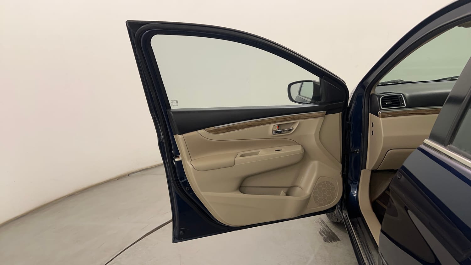 Used 2023 Maruti Suzuki Ciaz Zeta 1.5 Petrol Manual interior LEFT FRONT DOOR OPEN VIEW