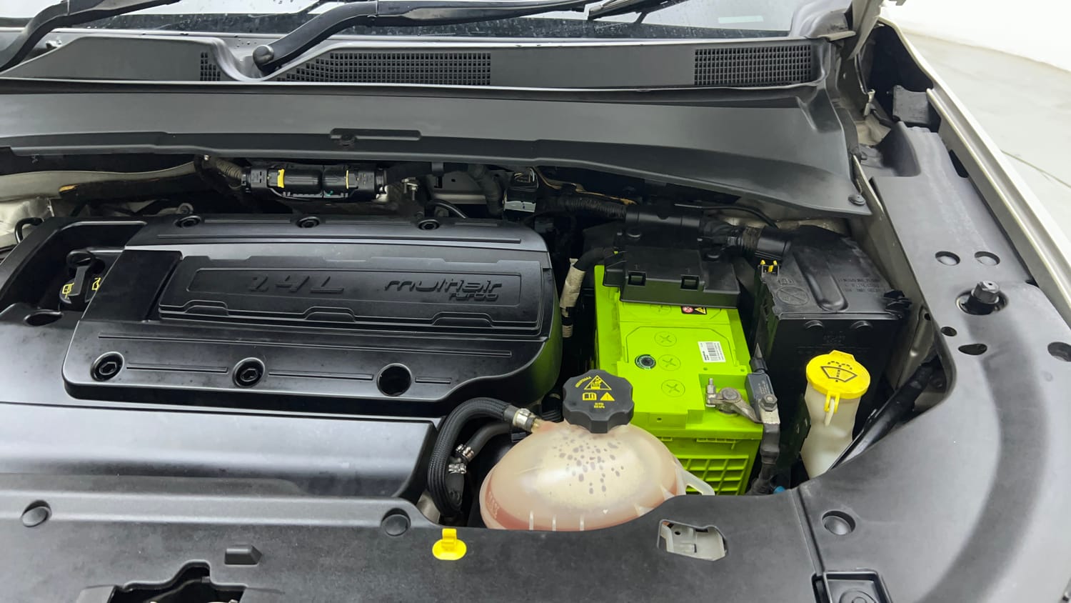 Used 2017 Jeep Compass Limited 1.4 Petrol AT Petrol Automatic engine ENGINE LEFT SIDE VIEW