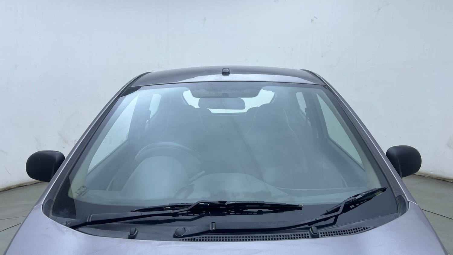 Used 2014 Hyundai Eon D-Lite + Petrol Manual exterior FRONT WINDSHIELD VIEW