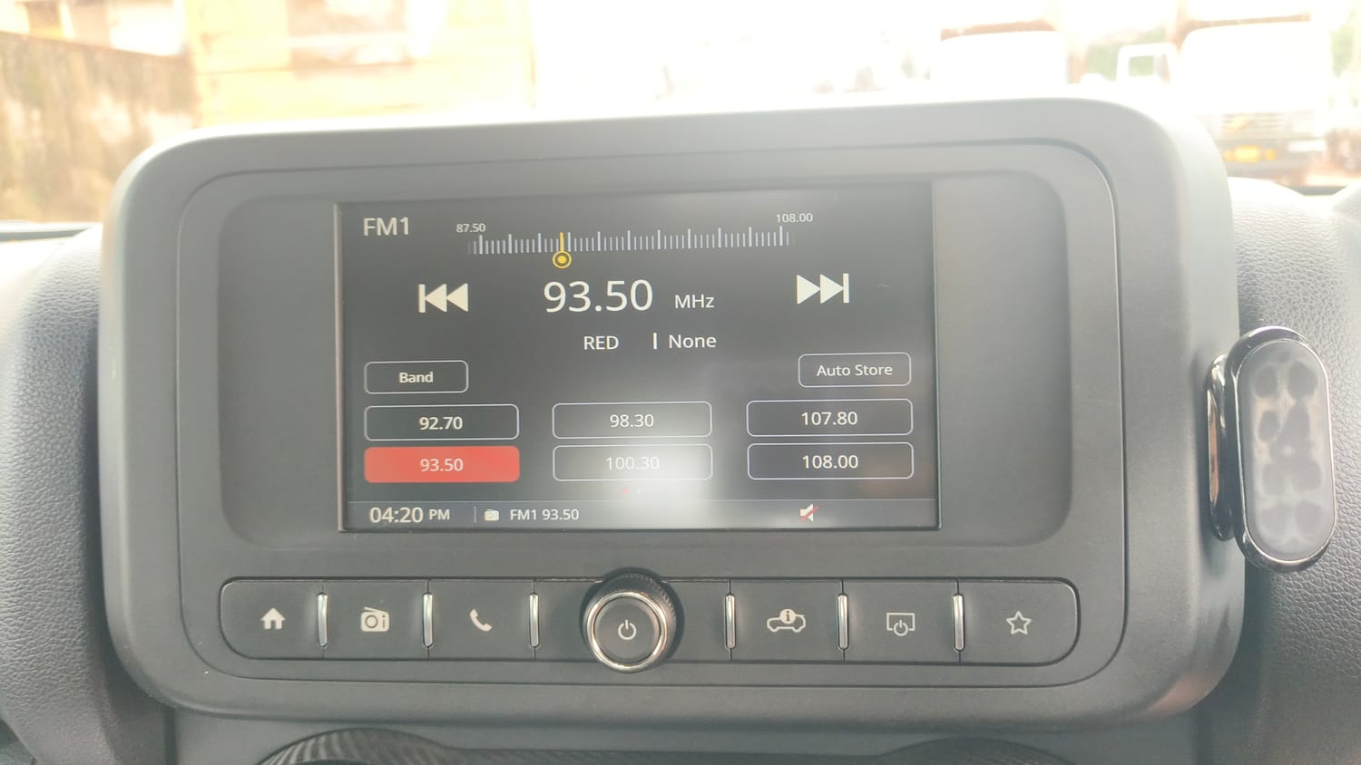 Used 2024 Mahindra Thar LX Hard Top Petrol MT 4WD Petrol Manual top_features Touch screen infotainment system