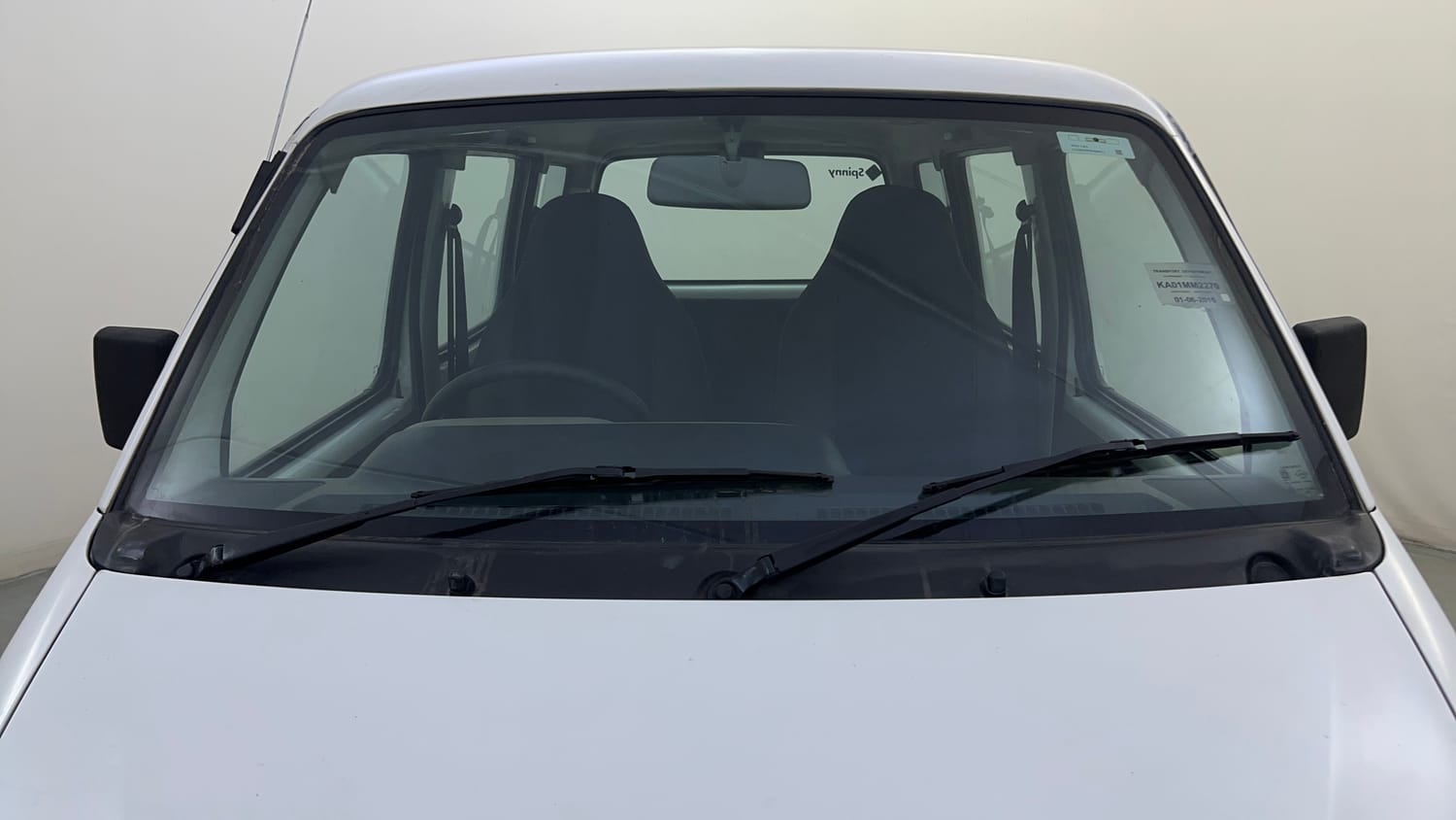 Used 2015 Maruti Suzuki Eeco 5 STR WITH A/C+HTR Petrol Manual exterior FRONT WINDSHIELD VIEW