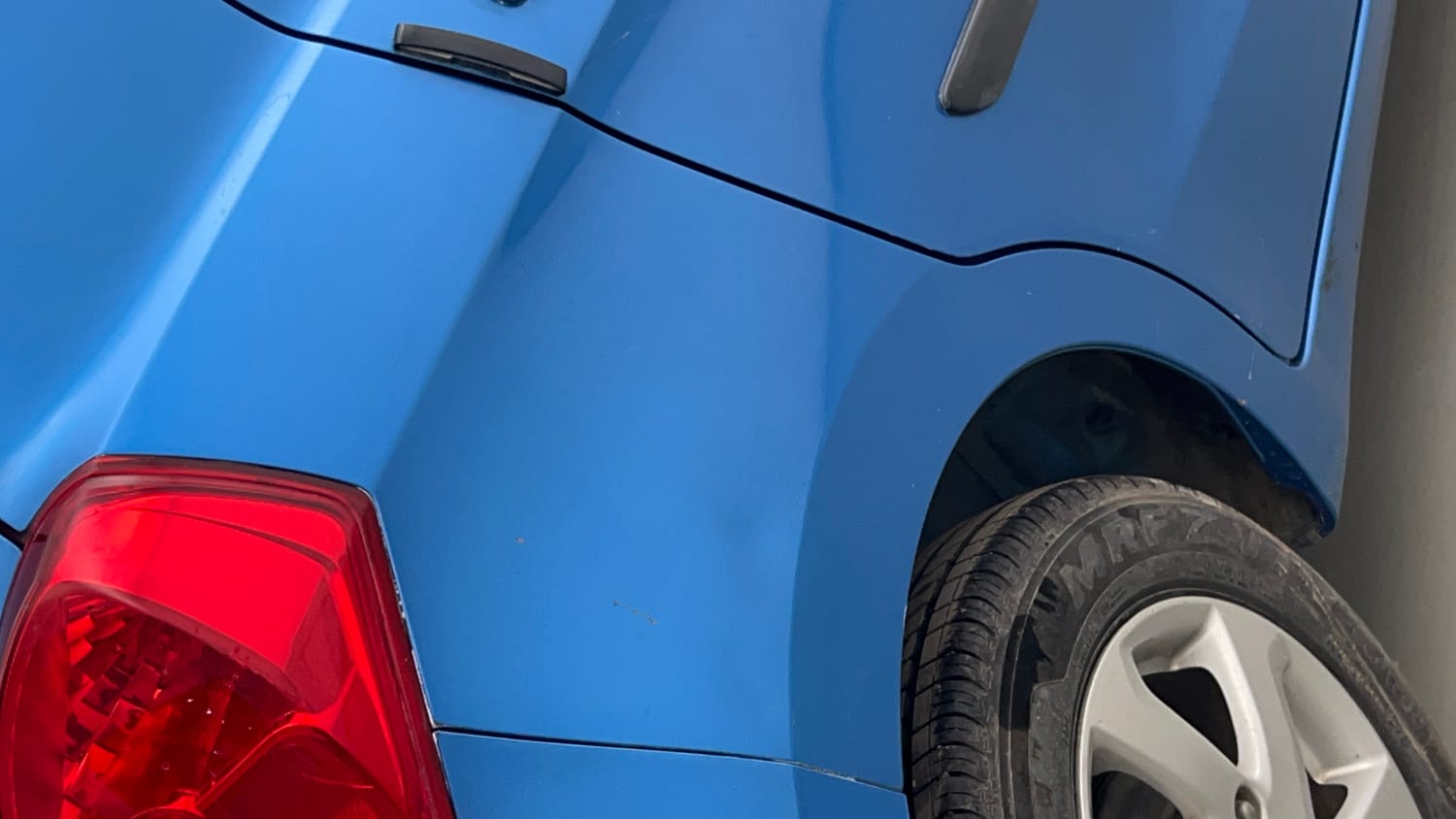 Used 2017 Maruti Suzuki Celerio ZXi Opt Petrol Manual dents MINOR SCRATCH