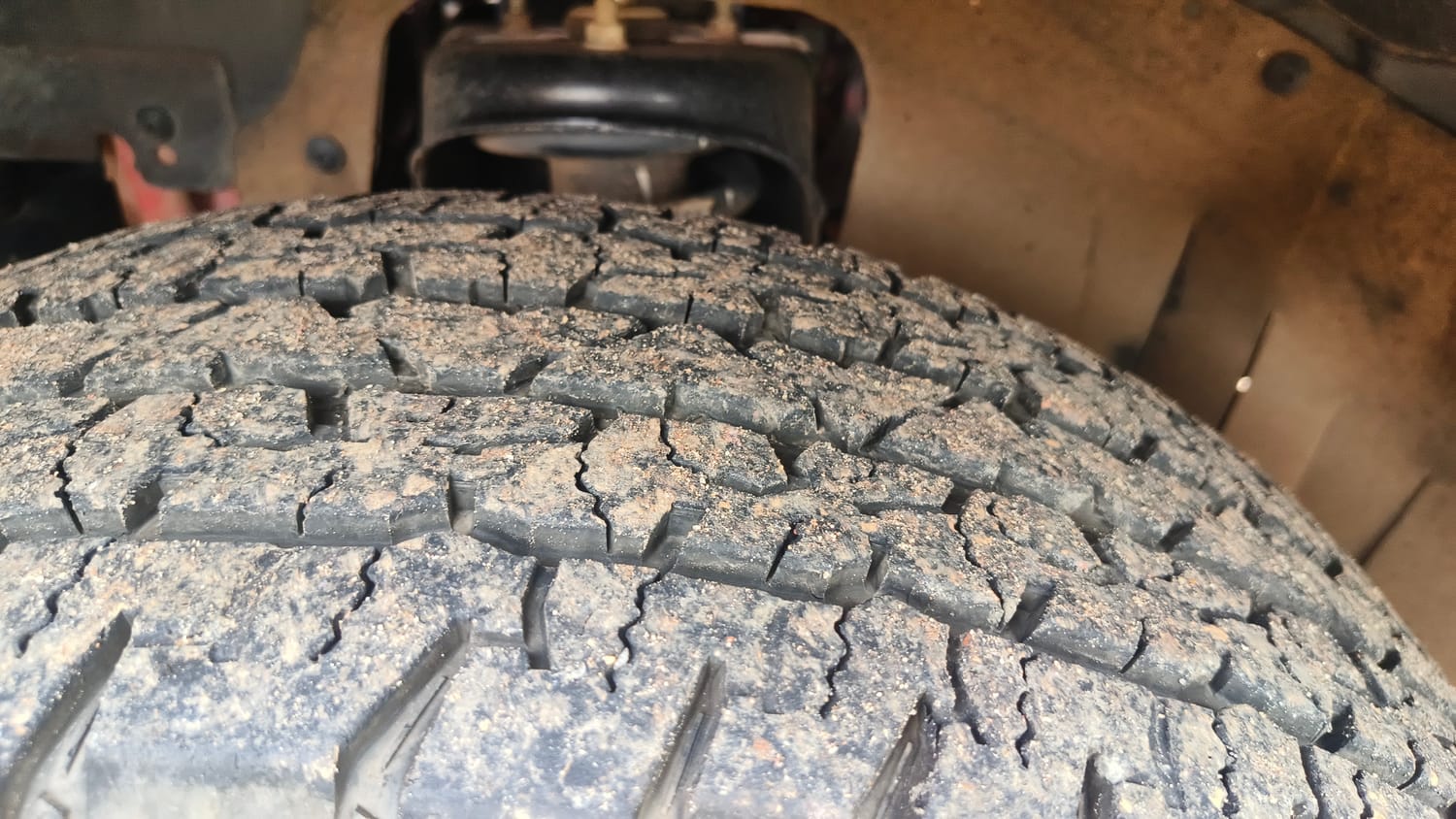 Used 2024 Mahindra Thar LX Hard Top Petrol MT 4WD Petrol Manual tyres LEFT FRONT TYRE TREAD VIEW