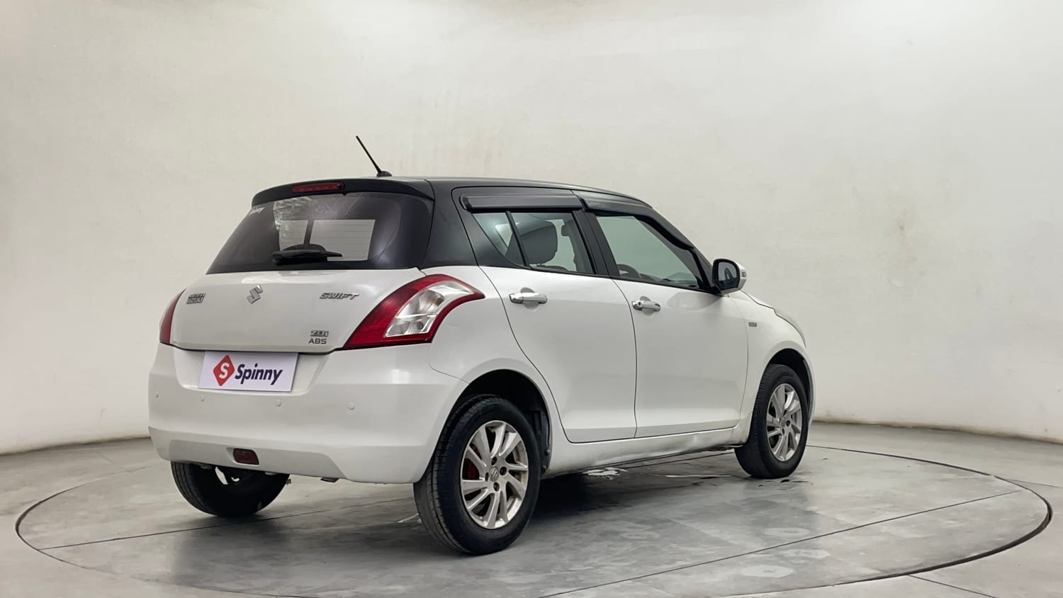 Used 2014 Maruti Suzuki Swift ZDi Diesel Manual exterior RIGHT REAR CORNER VIEW
