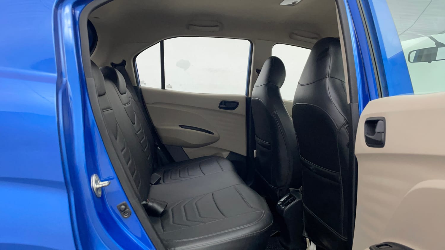 Used 2021 Hyundai Santro Sportz Petrol Manual interior RIGHT SIDE REAR DOOR CABIN VIEW