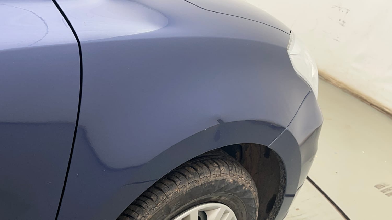 Used 2022 Maruti Suzuki Dzire VXi Petrol Manual dents MINOR DENT