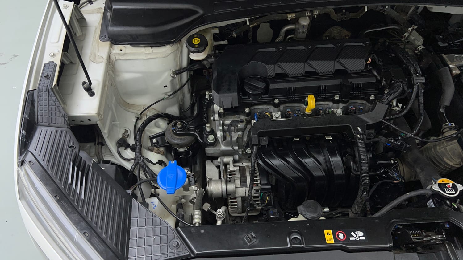 Used 2022 Hyundai Creta S 1.5 Petrol iMT Petrol Manual engine ENGINE RIGHT SIDE VIEW