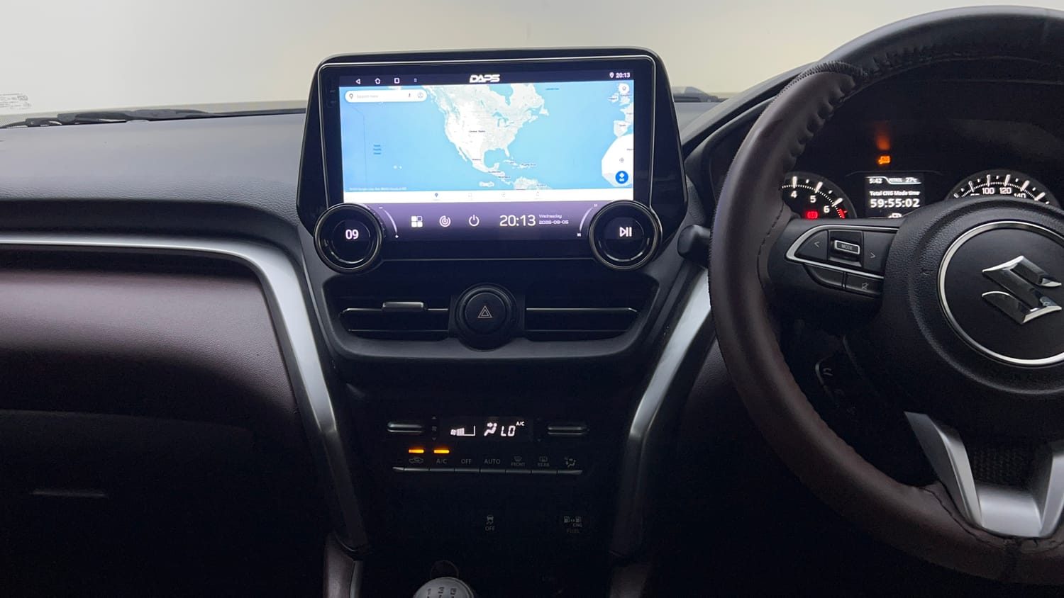 Used 2025 Maruti Suzuki Grand Vitara Delta CNG Cng Manual interior MUSIC SYSTEM & AC CONTROL VIEW