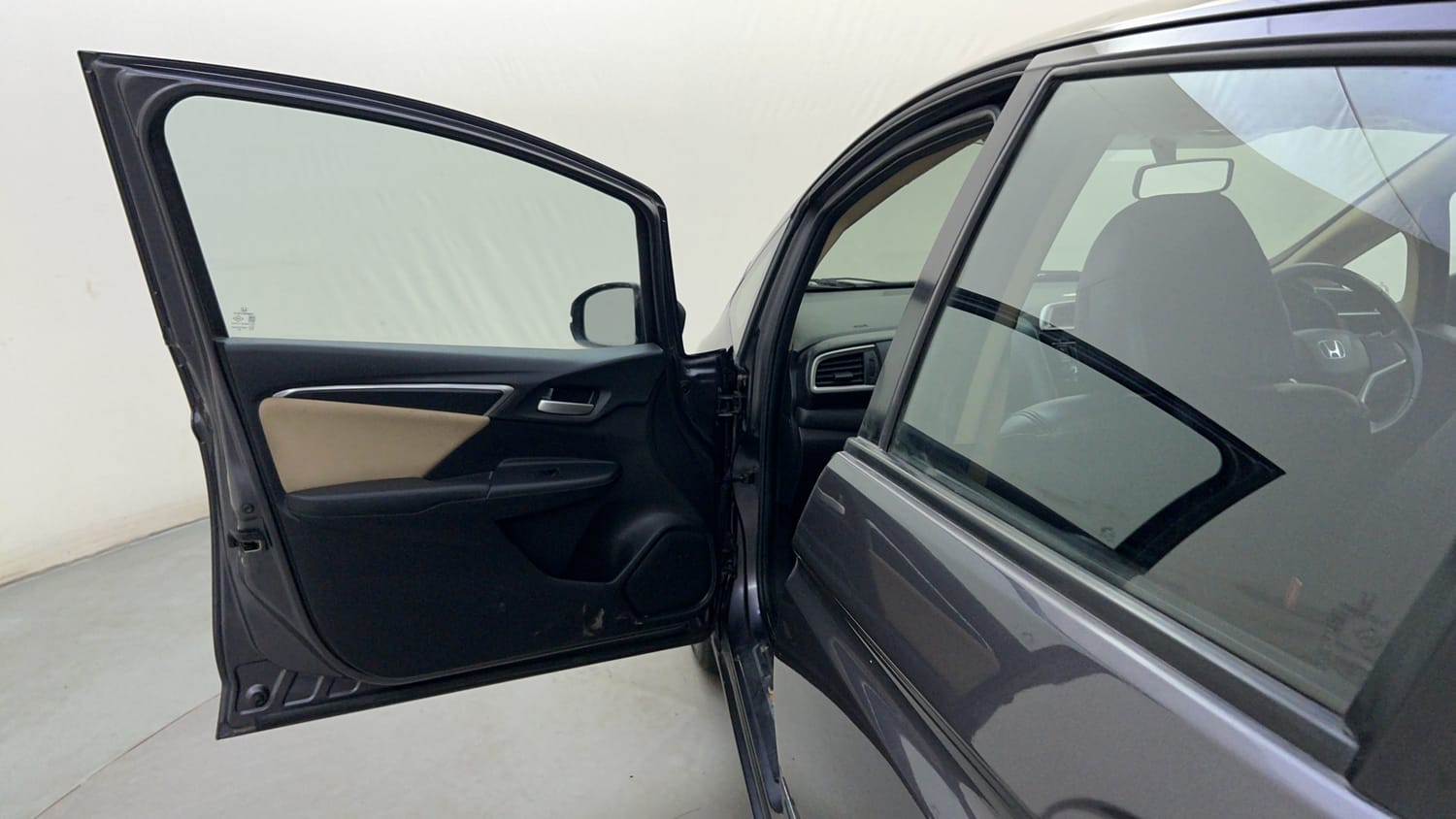 Used 2018 Honda Jazz V AT Petrol Petrol Automatic interior LEFT FRONT DOOR OPEN VIEW