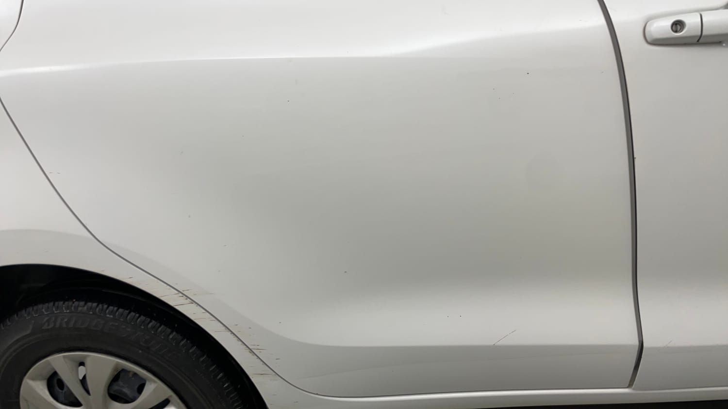 Used 2019 Maruti Suzuki Swift VXi Petrol Manual dents MINOR SCRATCH