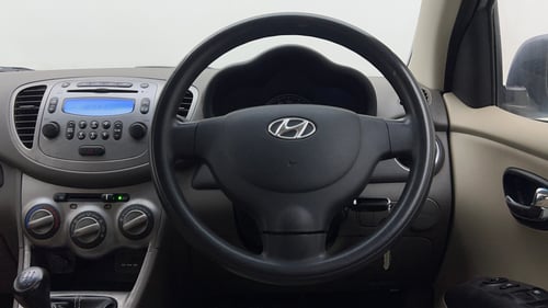 Used 2013 Hyundai i10 Sportz 1.2 Kappa2 Petrol Manual interior STEERING VIEW
